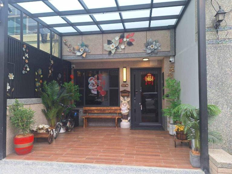 小五民宿 - B&B Lugang