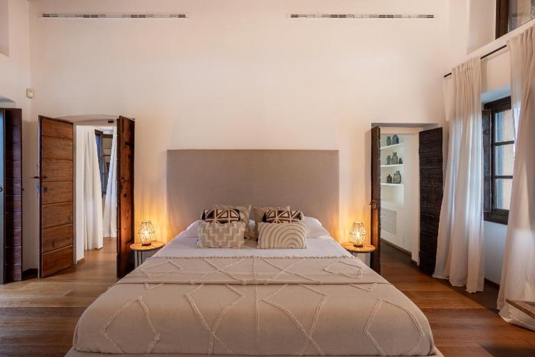 Les Arcs - Bed and Breakfast Agrate Conturbia