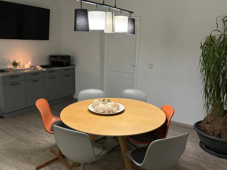 Exklusive Ferienwohnung im Zentrum von Plauen - B&B Plauen