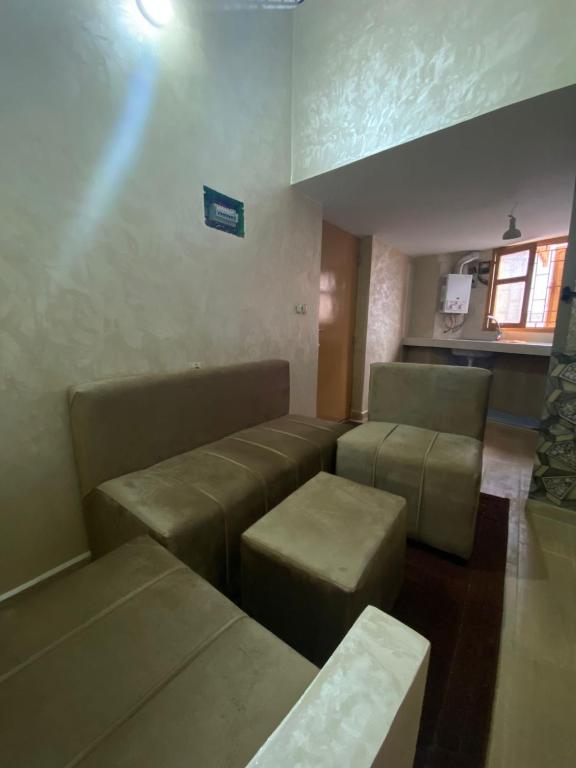 Entire studio close to Sale, Marina, beach and transportation - Chambres d'hôtes Salé