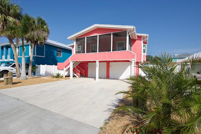 Montishello on Jefferson by Sun Palace Vacations - B&B Fort Myers Beach