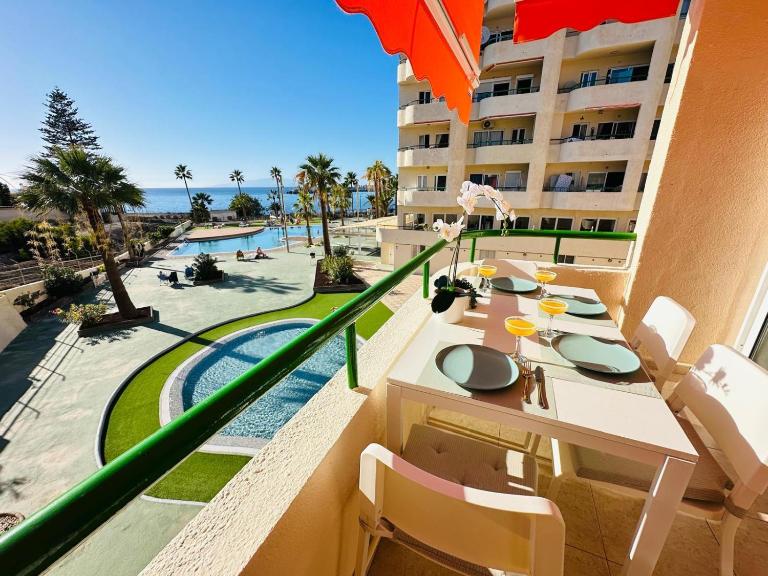 Firstline apartment Costamar - Chambres d'hôtes Los Cristianos