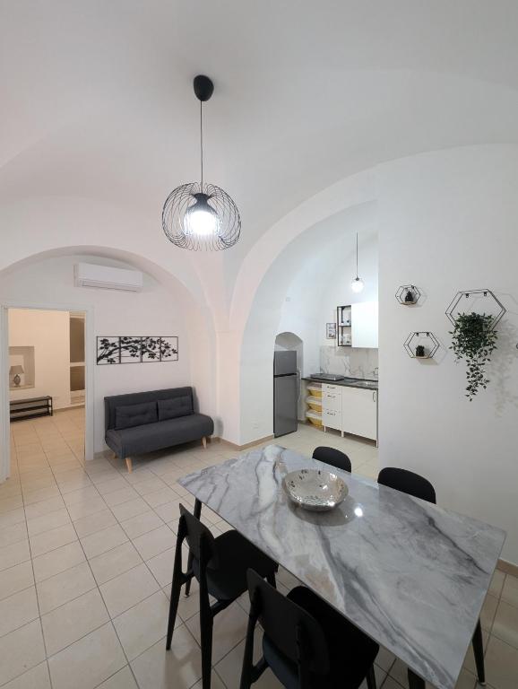 Appartamenti Via del Muro Antico - Chambres d'hôtes Sannicandro di Bari