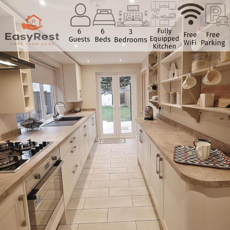 EasyRest Spalding - 6 Beds & Free Parking - Central & Quiet Location - Entire Spacious House - B&B Spalding