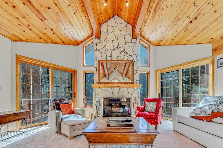 Spacious Tahoe City Home with Foosball and Lake Views - Bed and Breakfast Tahoe City