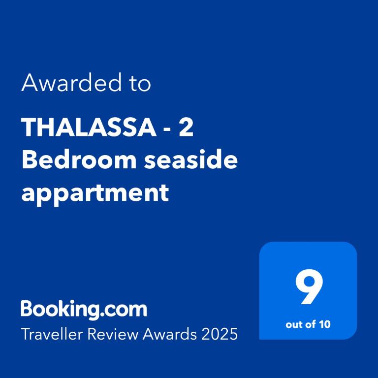 THALASSA - 2 Bedroom seaside appartment - Bed and Breakfast Polychrono