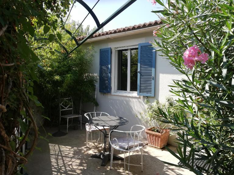 Gîte de la treille - Bed and Breakfast L'Isle-sur-la-Sorgue