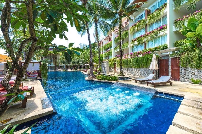 Private Pool Residence at Surin Beach - B&B Surin Beach