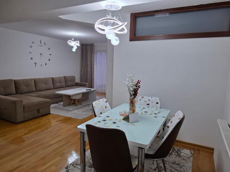 Bjelašnica Pjano Home - Bed and Breakfast Bjelašnica