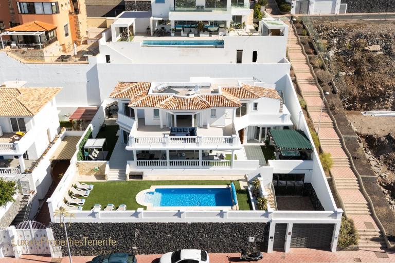 Villa Tropical - B&B Adeje
