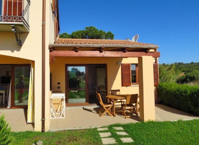 Apartment no 17 I Mirti di Porto Pozzo - Ferienwohnung Porto Pozzo