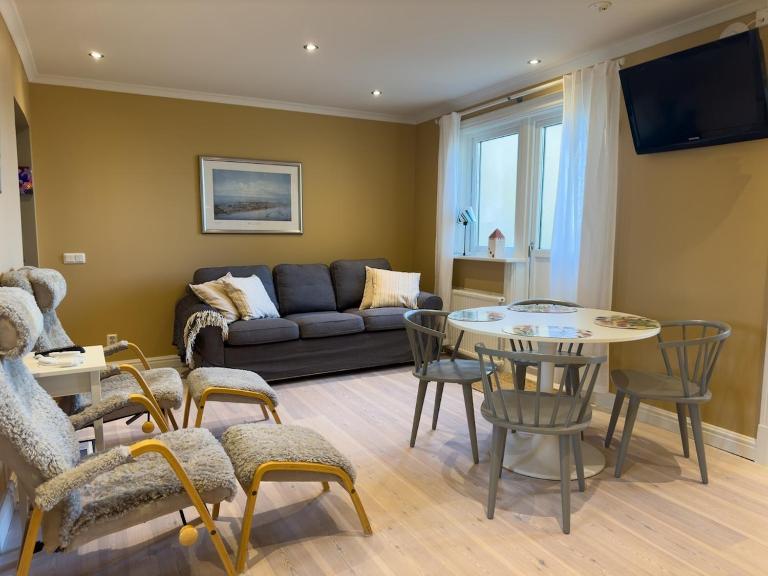 Lägenhet med vacker havsutsikt - B&B Visby