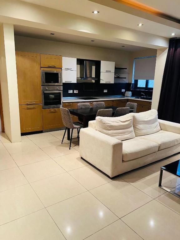 The Friends - B&B Sliema
