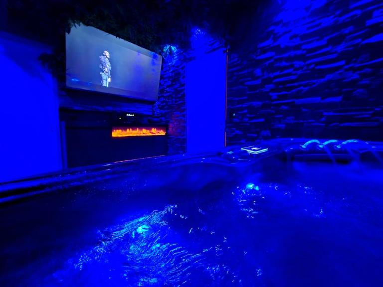 Cocon Spa & Cinema Room - Ferienwohnung Mieussy