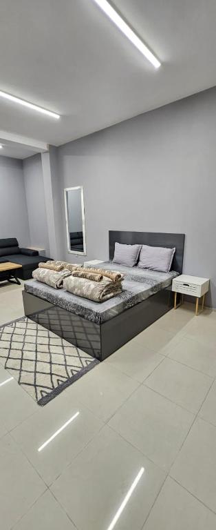 Ново! New Studio PANDORA - Bed and Breakfast Sliven