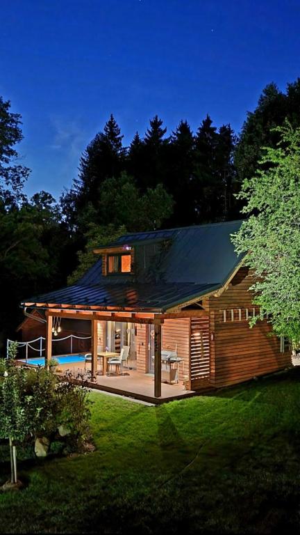 Apardo Chaty Březka - Trojka - B&B Březka