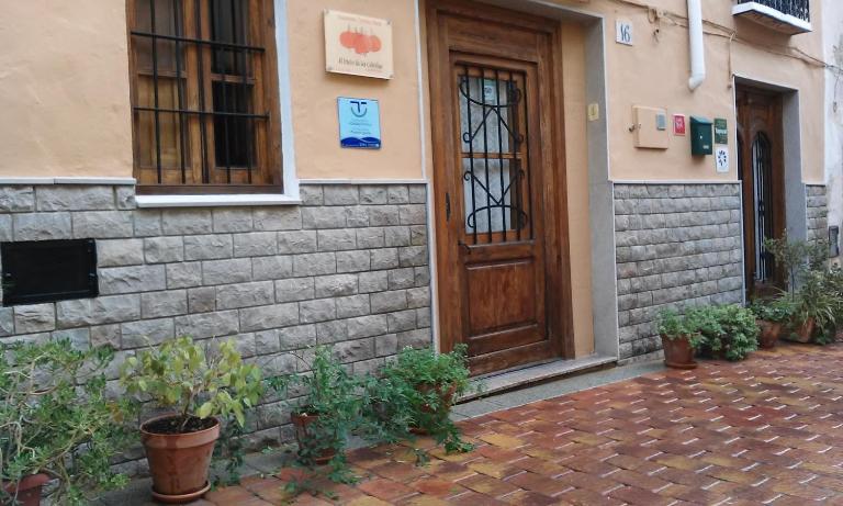 Casa de Pueblo El Patio de las Cebollas - Chambres d'hôtes Segorbe