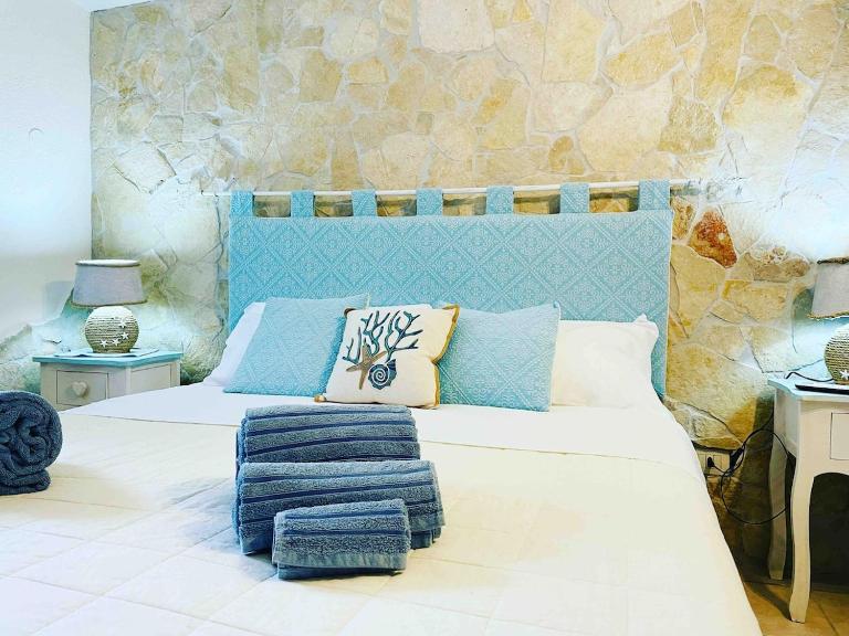 Beach House Ilaria Acquamarina Apt - B&B Olbia