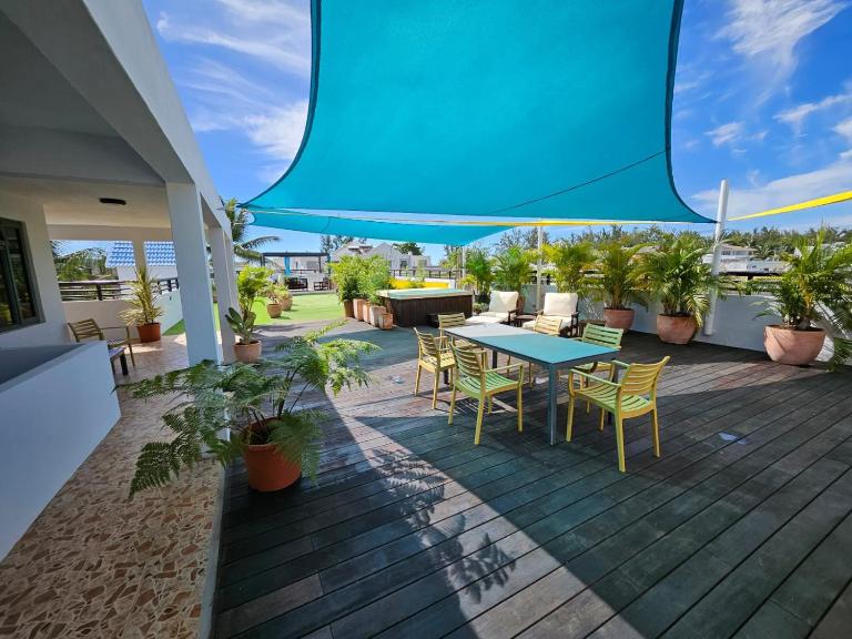 Magnifique Penthouse proche de la plage - B&B Flic en Flac