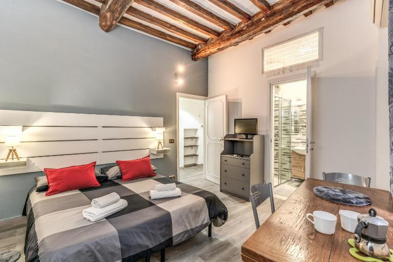 Monti Studio Roman Forum - Ferienwohnung Rom