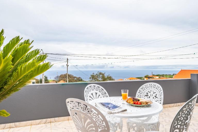 Horizon Glow - Ferienwohnung Calheta