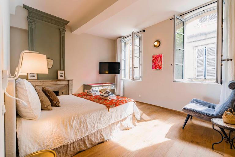 Le Petit Avignon - chambres & appartement à deux pas du Pont d'Avignon et du Palais des Papes - Bed and Breakfast Avignon