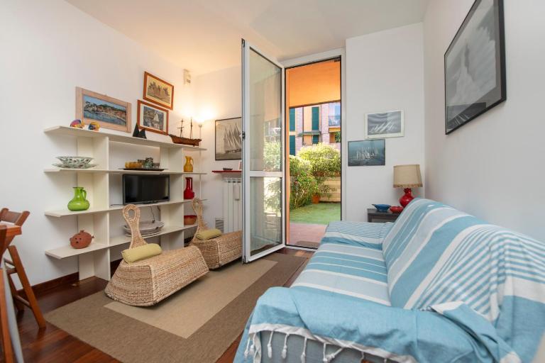 274b- Casa delle Due Baie, 10 minuti a piedi Baia del Silenzio e Centro Storico - PARCHEGGIO PRIVATO GRATIS INCLUSO - B&B Sestri Levante