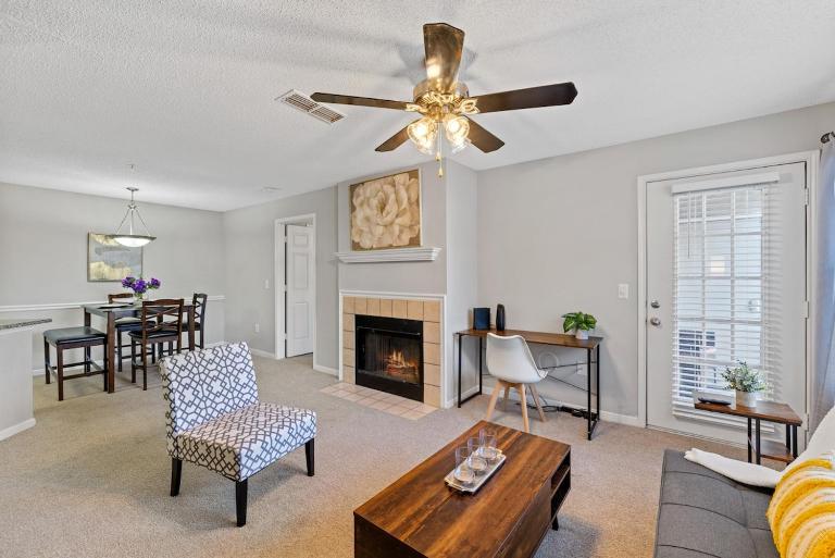 Cozy 2BR Athens Retreat Near UGA and Downtown - B&B Athens