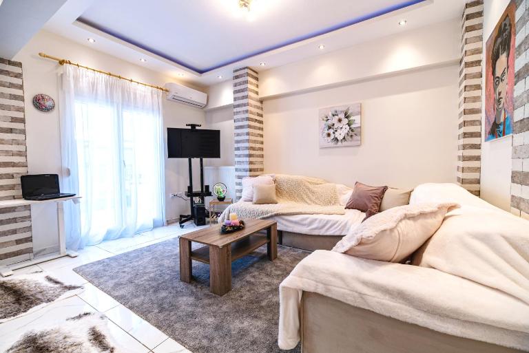 Mary's Downtown Home - a stroll away from the White Tower - Bed and Breakfast Thessaloniki