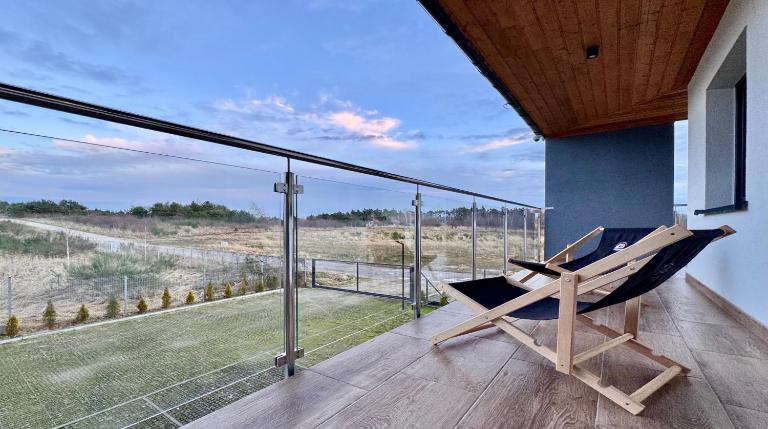 Apartamenty Marea Rentals Salazar Dębina - Chambres d'hôtes Dębina