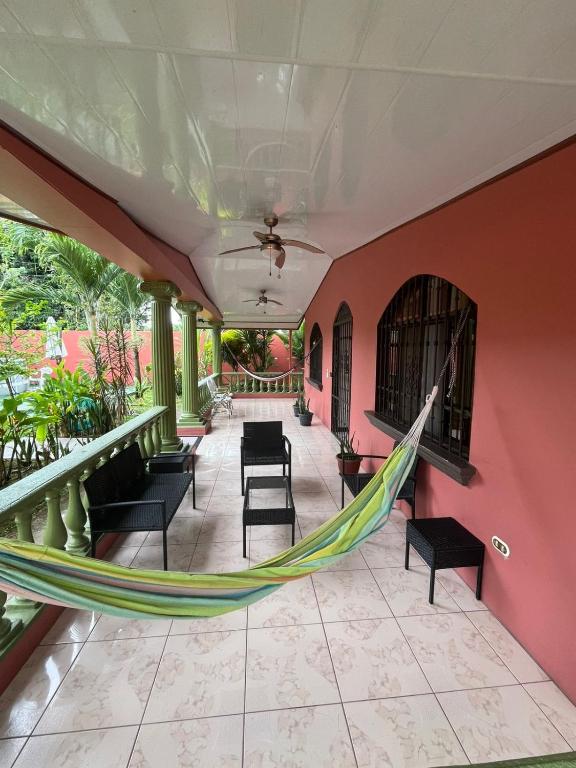 Villa tico House - B&B Cariari