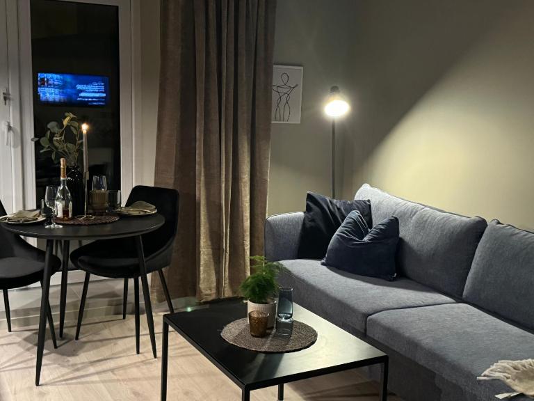 Comfort Apartment in Lone Only 20 minutes away from the heart of the city! - Ferienwohnung Bergen