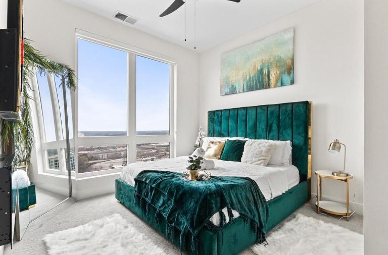 NEW! Royal Penthouse King Bed Amazing Views! - Ferienwohnung Atlanta