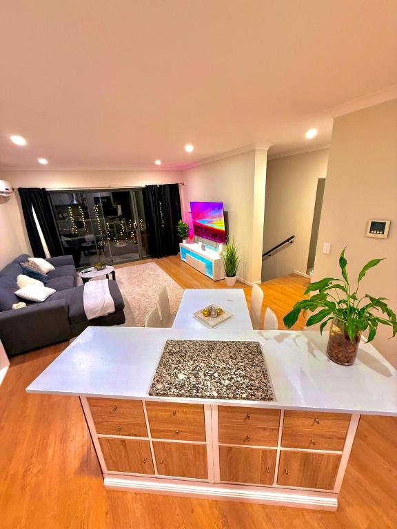 Luxe Coastal Oasis - B&B Mandurah