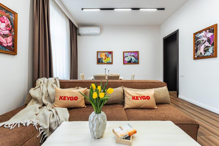 Apartment KeyGo #0117 next to the Opera House - Bed and Breakfast Jerevan