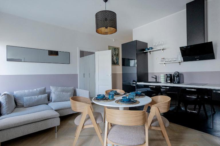 Elegant Stay in Quiet Center - B&B Riga