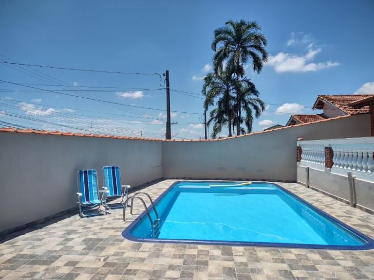 Casa Holiday No pé da serra do Itaqueri com piscina - B&B São Pedro