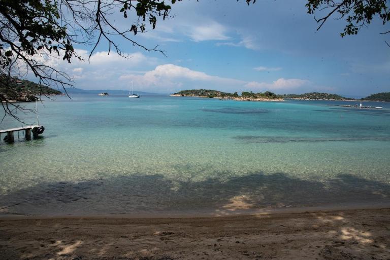 Beachfront house Thalassography - B&B Diaporos