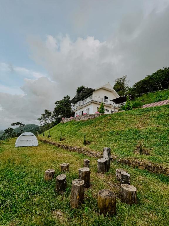 Palkulam heights - Chambres d'hôtes Kūmudi
