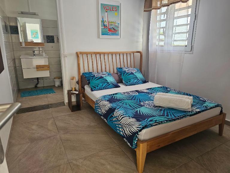 Appartement Bleu Corail avec Jacuzzi - B&B Les Trois-Îlets