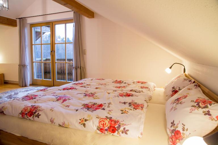 Ferienwohnung Rosalie - Ferienwohnung Westerndorf