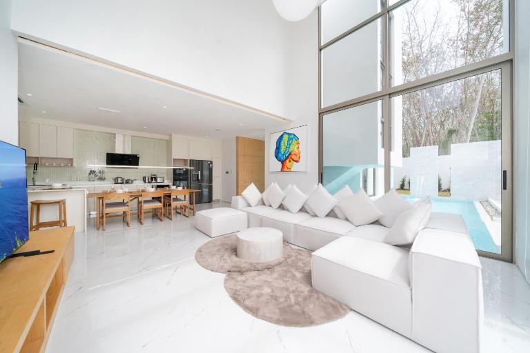 Brand New & Modern Luxury 4BR Pool Villa in Residence Lux Pride 2 V12 - B&B Bang Tao Beach
