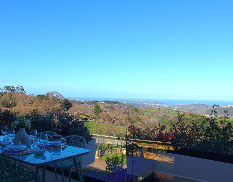 Terraza del Cantábrico - B&B Canales