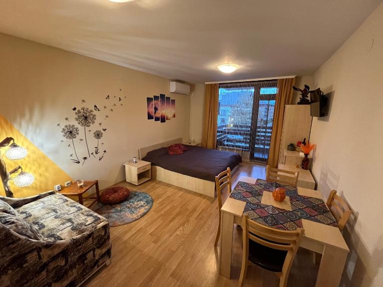 Aspen Suites Студио Слънчев ден - B&B Razlog