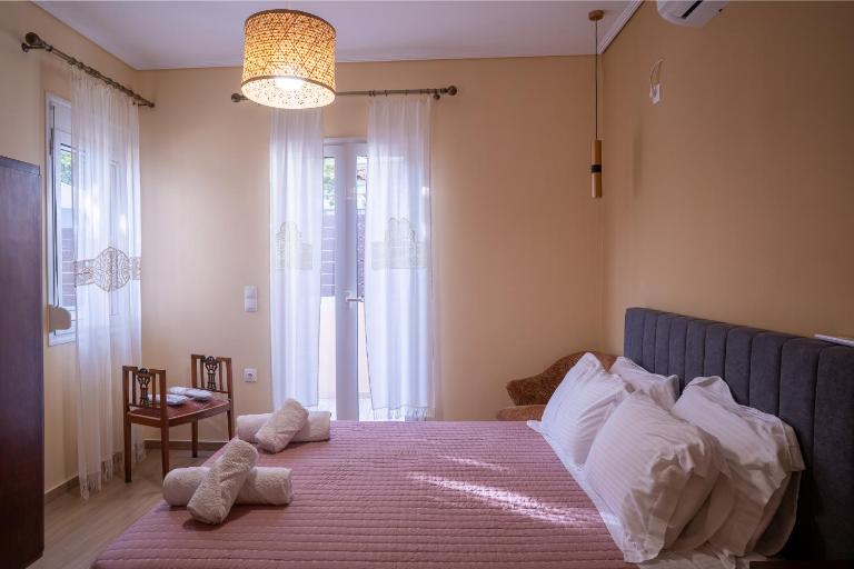 Annas Cozy Stone House - B&B Mytilene