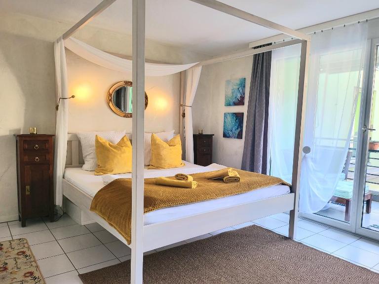 Traumhaftes Appartment in Ascona nur 200m vom Lago Maggiore entfernt - Bed and Breakfast Ascona
