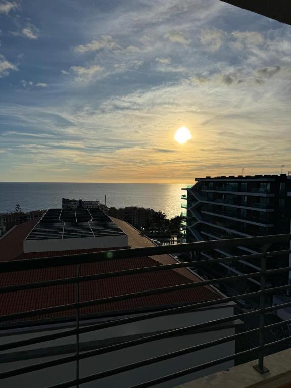 Fórum Plaza III - B&B Funchal
