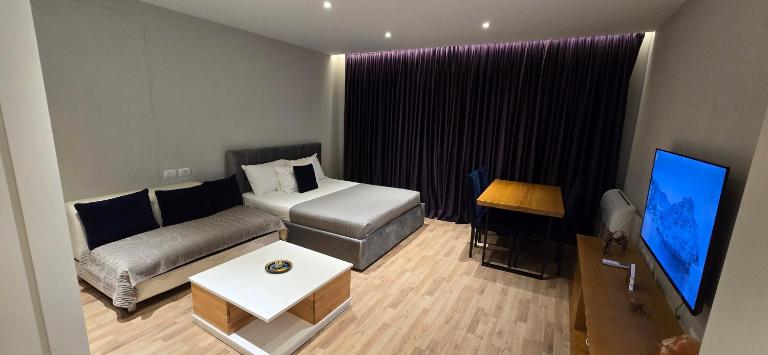 Arkle Apartment 5 - Ferienwohnung Tirana