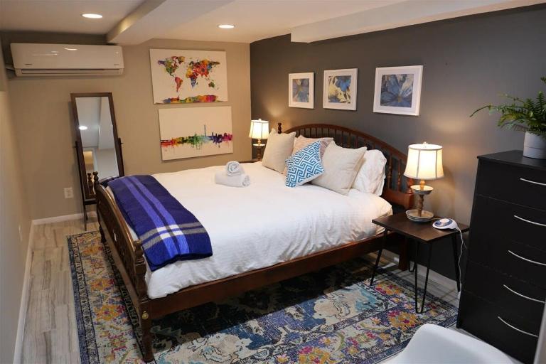 Exclusive Apt in Shaw - Bed and Breakfast Washington
