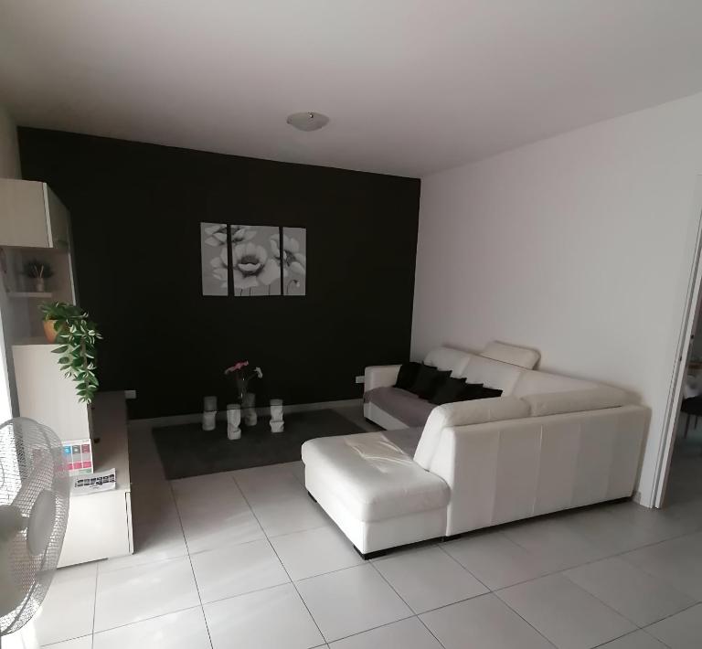Happydays - Equipped Suite - Appartamento Intero - Ferienwohnung Randazzo